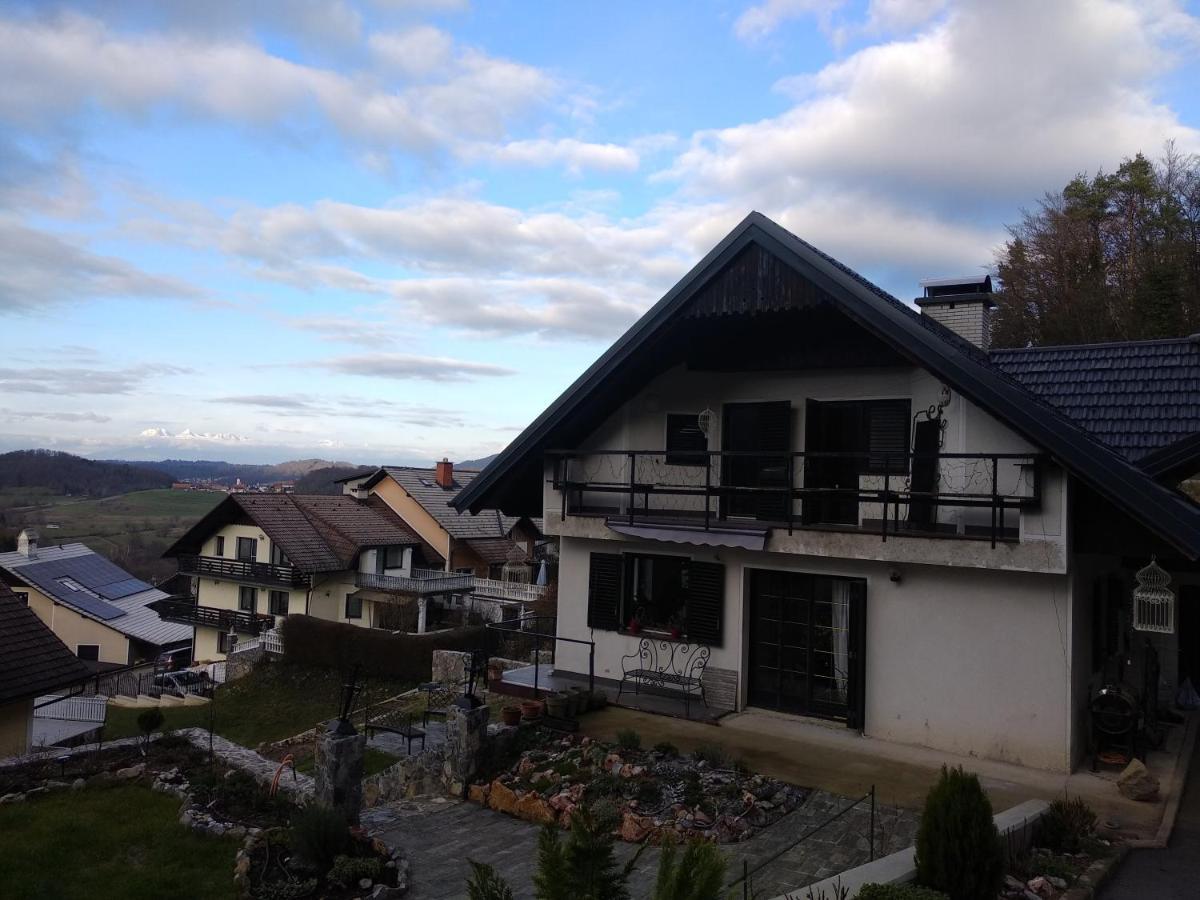 Ferienwohnung Apartmaji Lejardin Škofljica Exterior foto